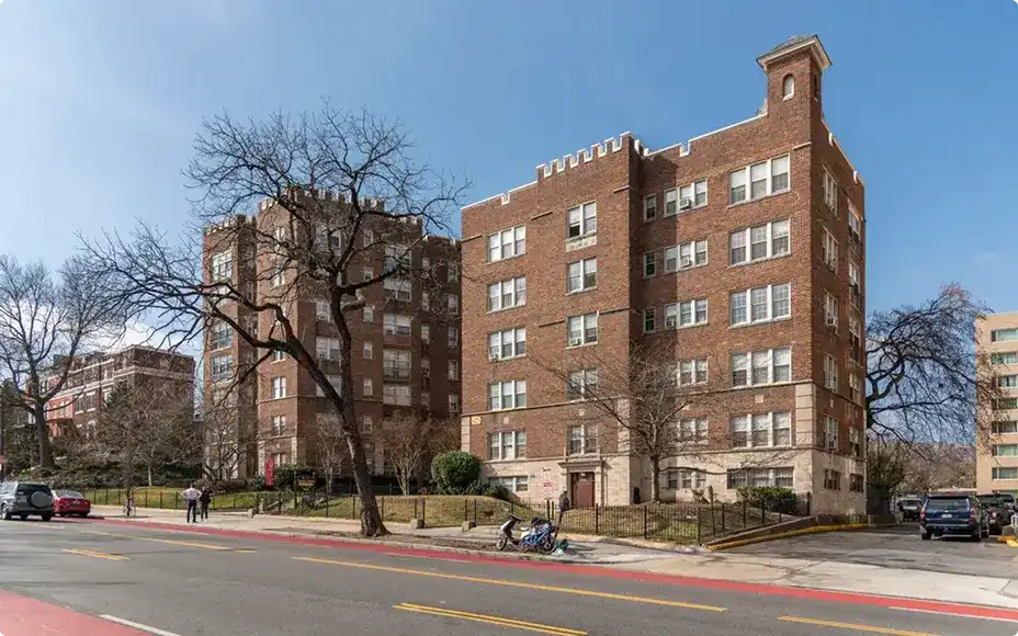 Edificio Oaklawn House Apartments en Washington DC