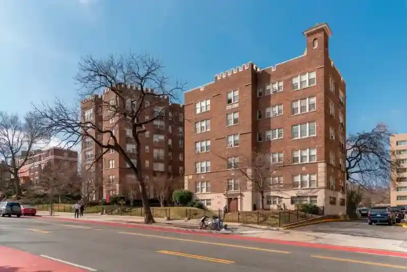 Oaklawn House — Washington DC